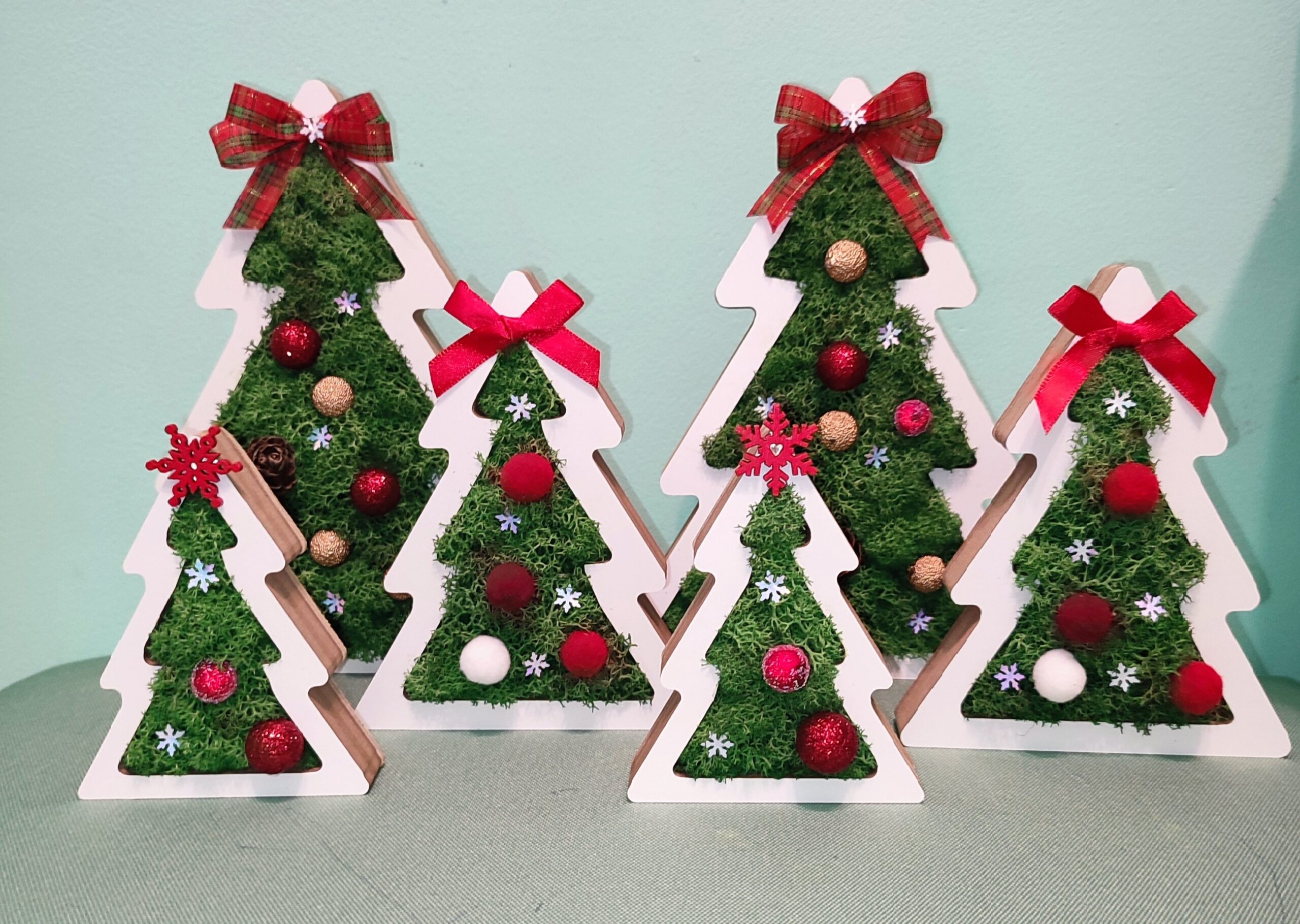 🌲 Дървени елхички със скандинавски мъх - среден размер - Image 5
